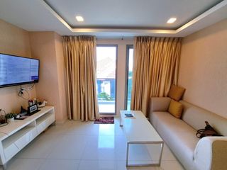 For sale 2 bed condo in South Pattaya, Pattaya