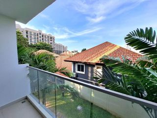 For sale 2 bed condo in South Pattaya, Pattaya