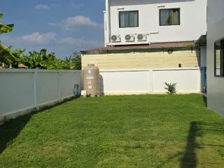 For rent 4 bed townhouse in San Sai, Chiang Mai