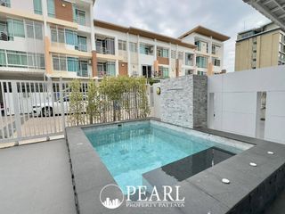 For sale 10 bed villa in Bang Lamung, Chonburi