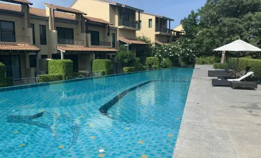 For sale 3 bed townhouse in Cha Am, Phetchaburi