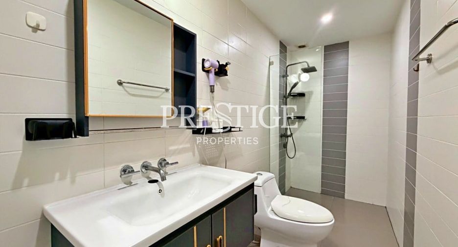 For sale studio condo in Bang Lamung, Chonburi