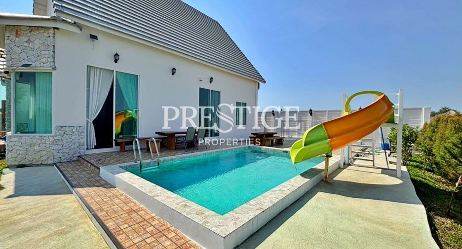 Haus zum Kauf mit 6 Zimmer in Bang Lamung, Chonburi