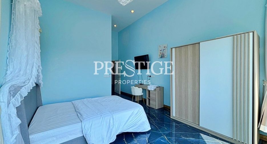 Haus zum Kauf mit 6 Zimmer in Bang Lamung, Chonburi