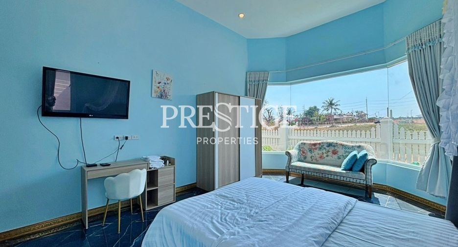 Haus zum Kauf mit 6 Zimmer in Bang Lamung, Chonburi