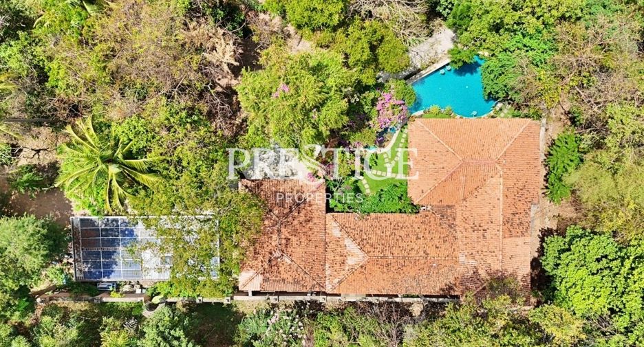Haus zum Kauf mit 3 Zimmer in Sattahip, Chonburi
