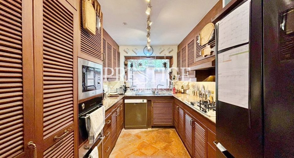 Haus zum Kauf mit 3 Zimmer in Sattahip, Chonburi