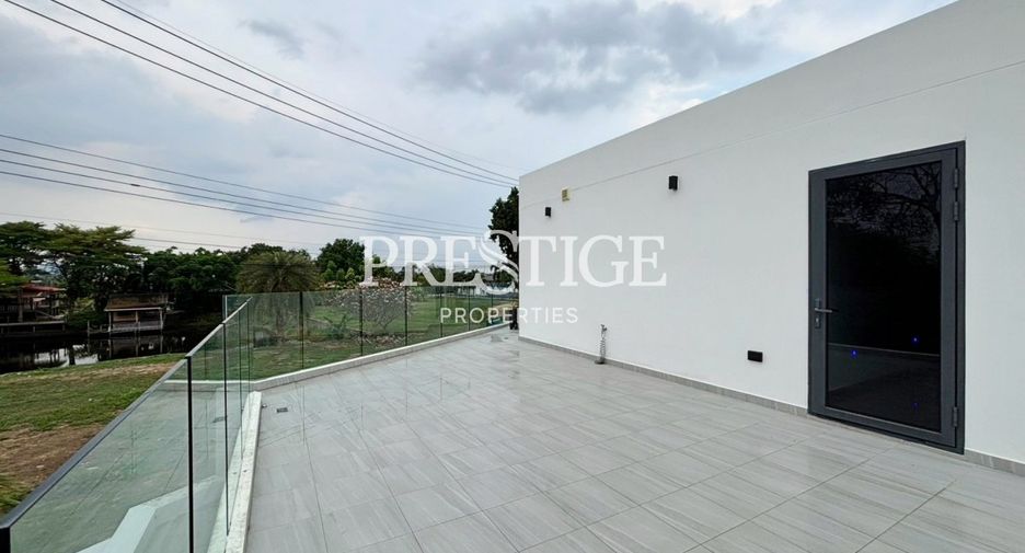 Casa en venta de 3 habitaciones en Bang Lamung, Chonburi