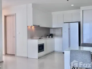 For rent 2 bed condo in Khlong Toei, Bangkok