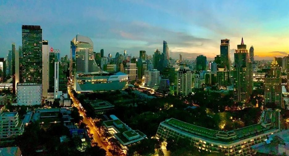 For rent 1 bed condo in Pathum Wan, Bangkok