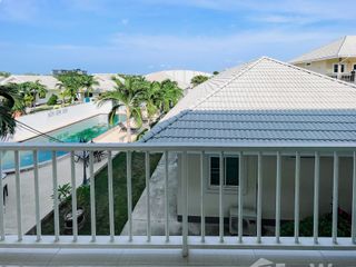 For rent 3 bed townhouse in Hua Hin, Prachuap Khiri Khan