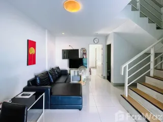 For rent 3 bed townhouse in Hua Hin, Prachuap Khiri Khan