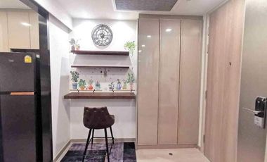 For sale and for rent 1 bed condo in Huai Khwang, Bangkok