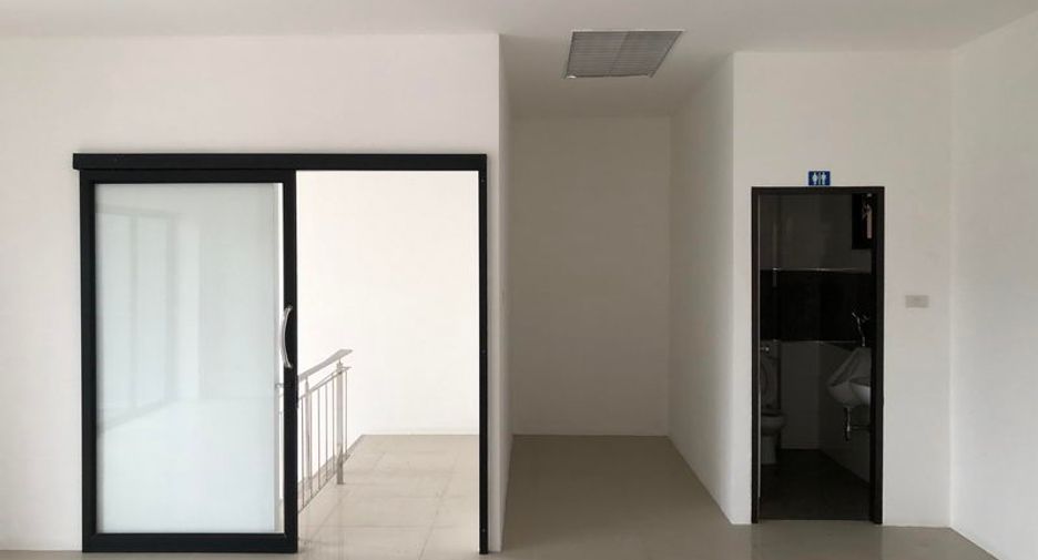 For sale and for rent warehouse in Bang Sao Thong, Samut Prakan