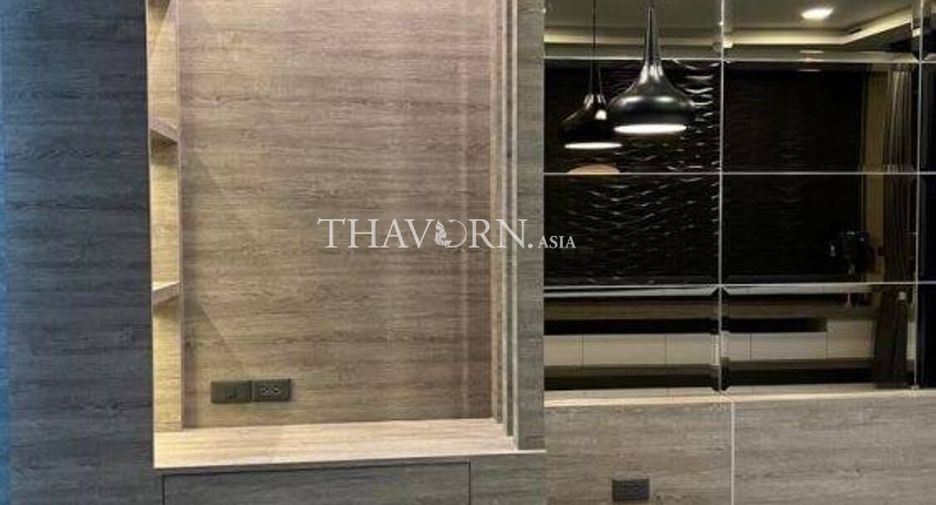 Casa en venta de 5 habitaciones en Bang Lamung, Chonburi