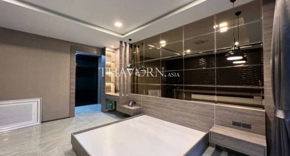 Casa en venta de 5 habitaciones en Bang Lamung, Chonburi