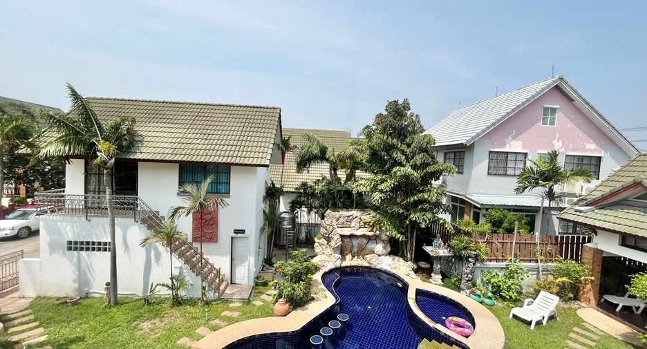 For rent and for sale 6 bedrooms house in Bang Lamung, Chonburi