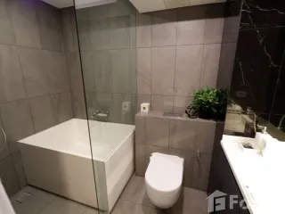 For sale 2 Beds condo in Huai Khwang, Bangkok