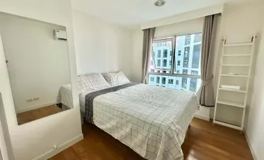For rent 2 bed condo in Huai Khwang, Bangkok