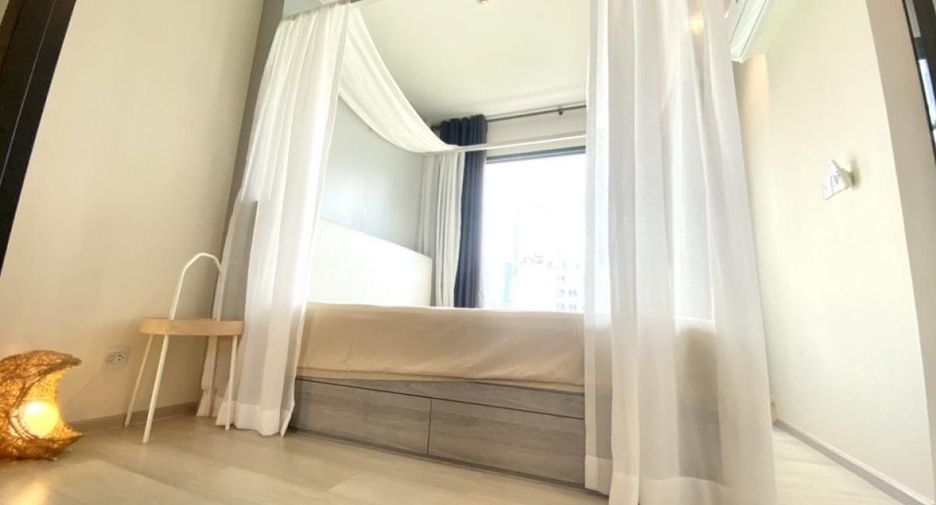 For rent 1 bed condo in Pathum Wan, Bangkok