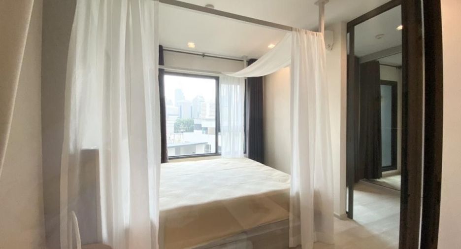 For rent 1 bed condo in Pathum Wan, Bangkok