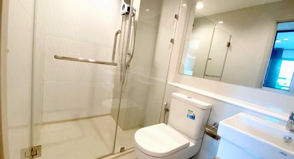 For rent 1 bed condo in Pathum Wan, Bangkok