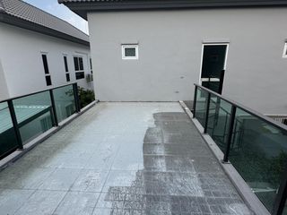 For sale 4 Beds house in Lam Luk Ka, Pathum Thani