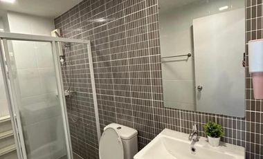 For sale 2 bed condo in Khlong Luang, Pathum Thani