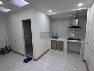 For sale 2 bedrooms townhouse in Don Mueang, Bangkok