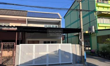 For sale 2 bedrooms townhouse in Don Mueang, Bangkok