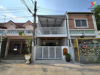 For sale 2 bed townhouse in Mueang Nonthaburi, Nonthaburi