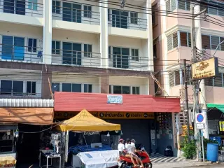 For sale 8 bed retail Space in East Pattaya, Pattaya