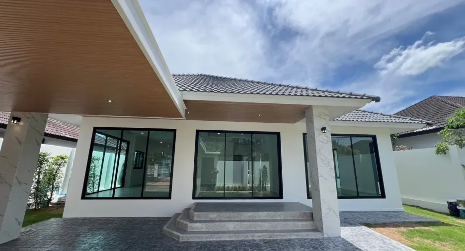 For sale 3 Beds house in Thalang, Phuket
