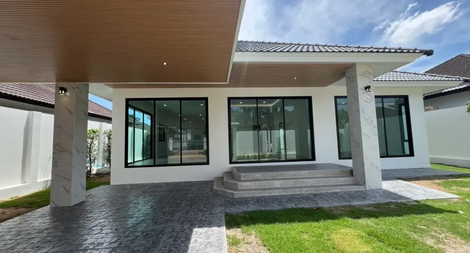 For sale 3 Beds house in Thalang, Phuket