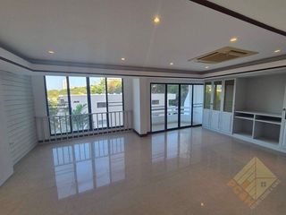 For sale 8 bed townhouse in Bang Lamung, Chonburi