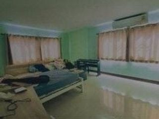 For sale 4 bed house in Mueang Phrae, Phrae