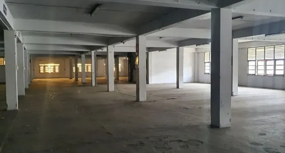 For rent warehouse in Bang Kho Laem, Bangkok