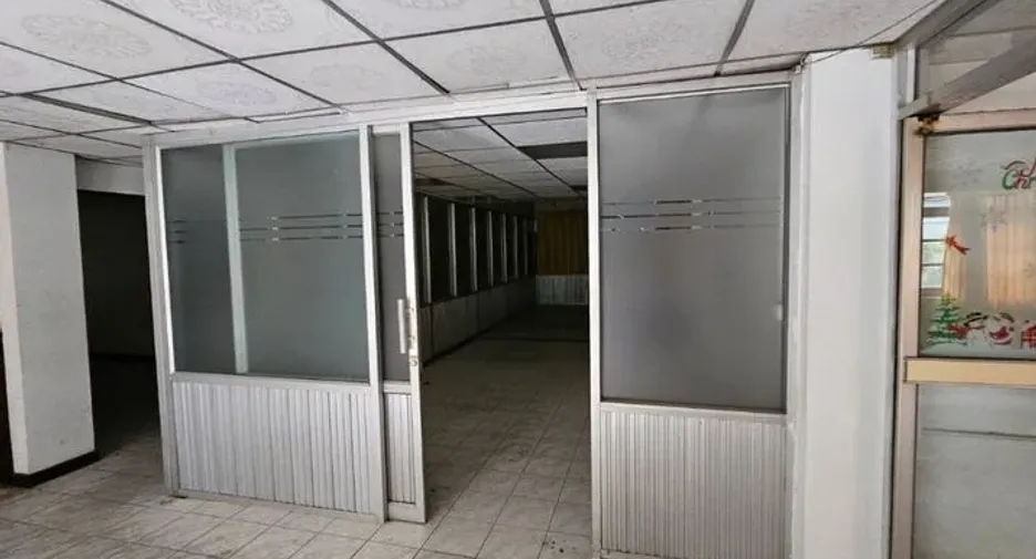 For rent warehouse in Bang Kho Laem, Bangkok