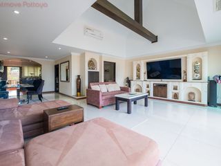 For sale 2 bed condo in Pratumnak, Pattaya
