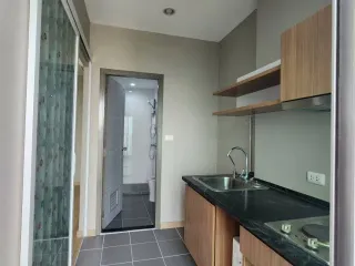 For sale 1 bed condo in Chom Thong, Bangkok