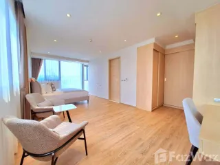 For rent 2 bed apartment in Mueang Samut Prakan, Samut Prakan