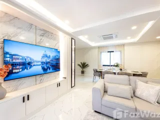 For sale 5 bed villa in Bang Lamung, Chonburi