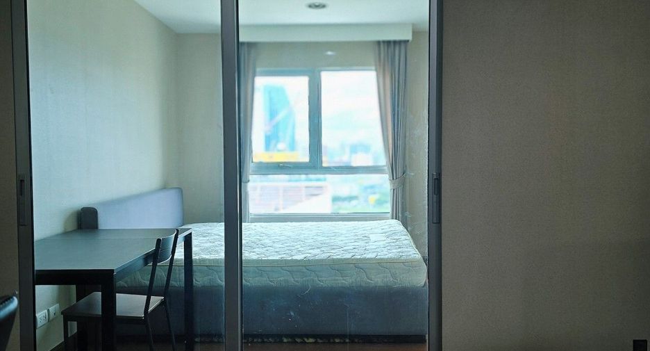 For rent 1 bed condo in Huai Khwang, Bangkok