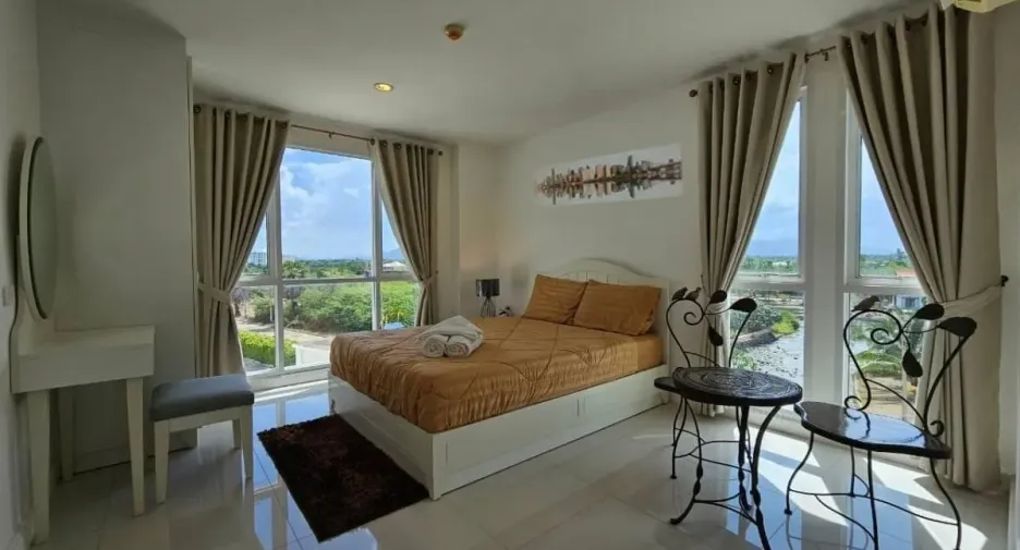 For rent 2 bed condo in Cha Am, Phetchaburi