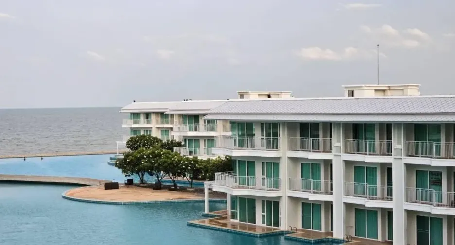 For rent 2 bed condo in Cha Am, Phetchaburi
