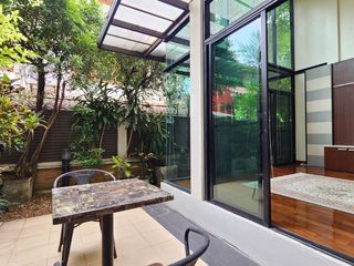For rent 3 Beds townhouse in Khlong Toei, Bangkok