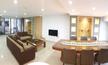 For rent 3 Beds condo in Watthana, Bangkok