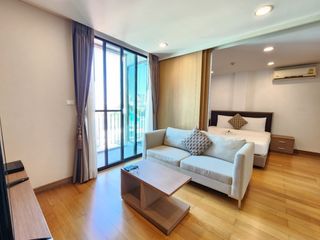 For rent 1 Beds condo in Watthana, Bangkok