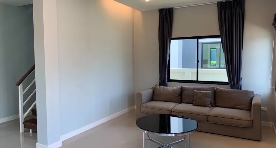For rent 3 Beds house in Lam Luk Ka, Pathum Thani
