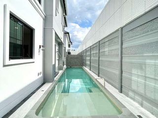 For sale 4 bed house in Thawi Watthana, Bangkok